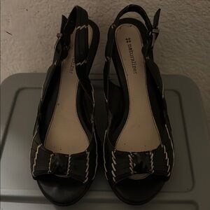 Naturalizer Black and White Women's Sandals